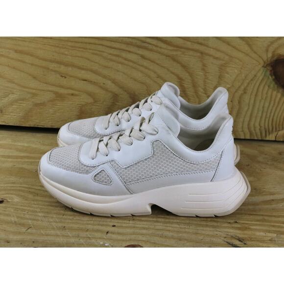 Stuart Weitzman Sneakers 9B White Leather Willow Runner - Picture 1 of 11